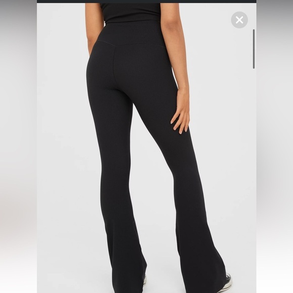 Aerie Real Me Black Waffle Knit High Rise Flare Leggings - Picture 2 of 8